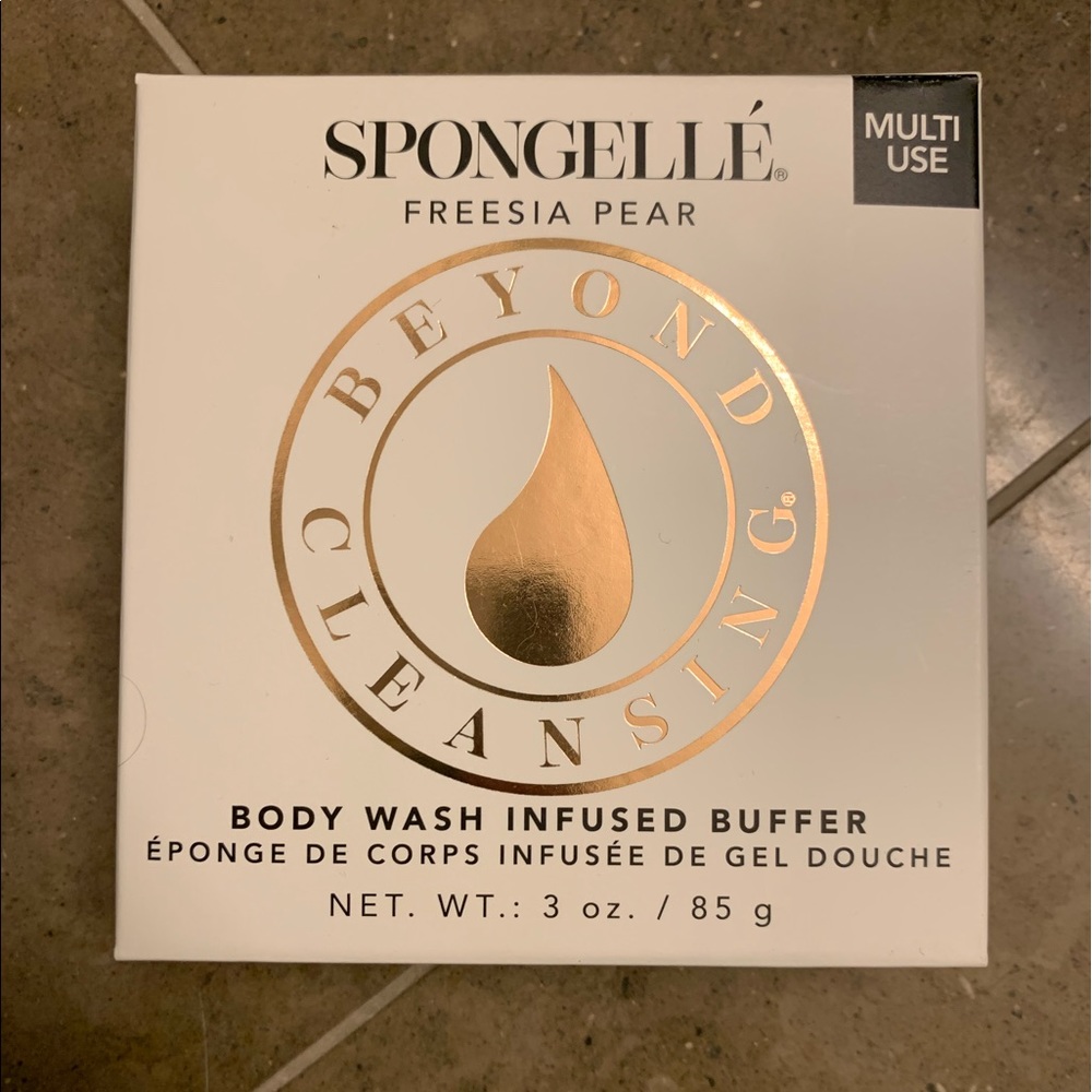 Spongelle freesia pear multi-use buffer sponge